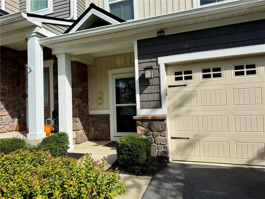 2428 Raya Way, Bethlehem, PA 18045 - #2