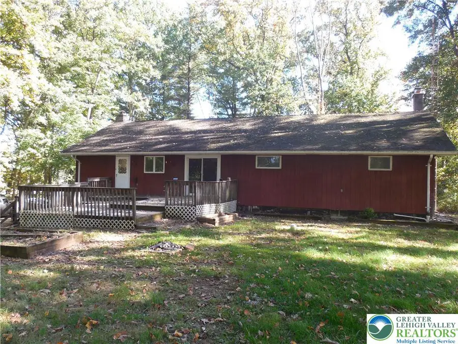 148 W Moorestown Road, Bushkill, PA 18091 - #2