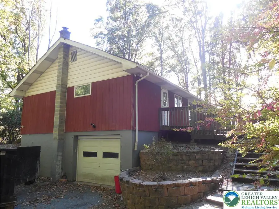 148 W Moorestown Road, Bushkill, PA 18091 - #3