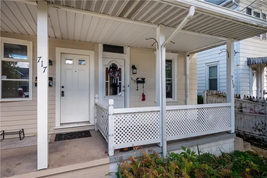 715 W Broad Street, Quakertown, PA 18951 - #2