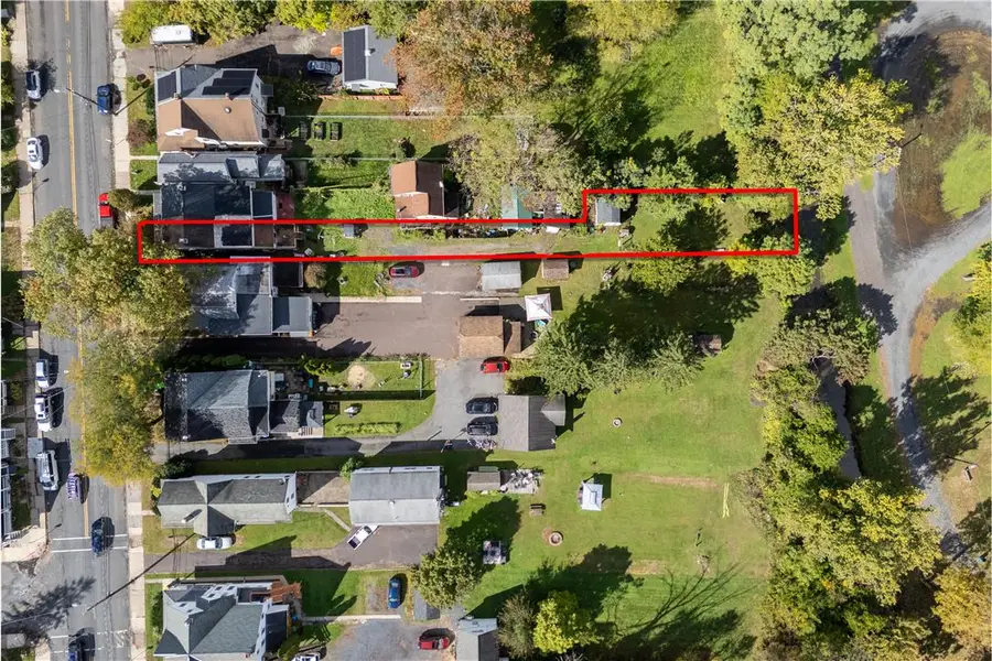 715 W Broad Street, Quakertown, PA 18951 - #3