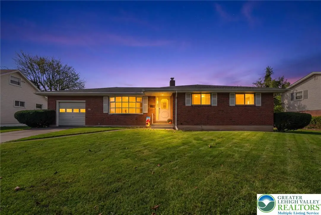 1246 8th, North Catasauqua, PA 18032 - #1