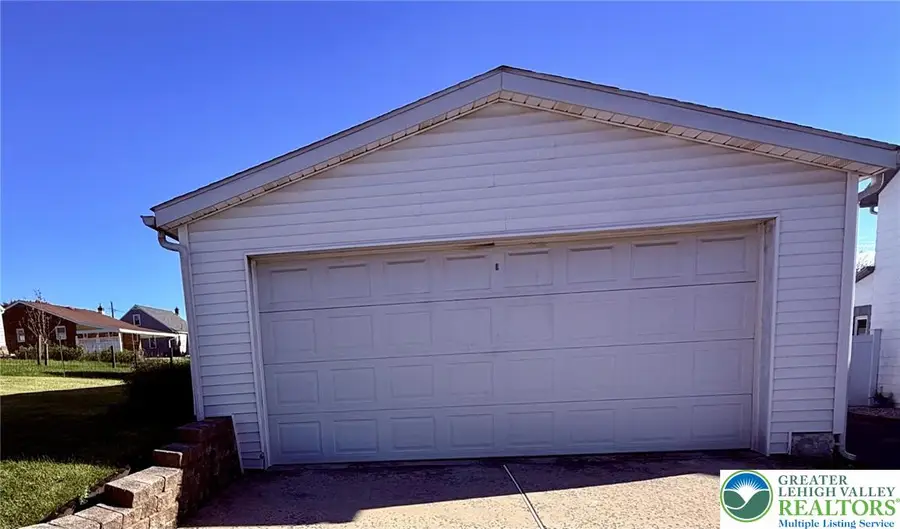 3122 N Hobson Street, Stiles, PA 18052 - #3