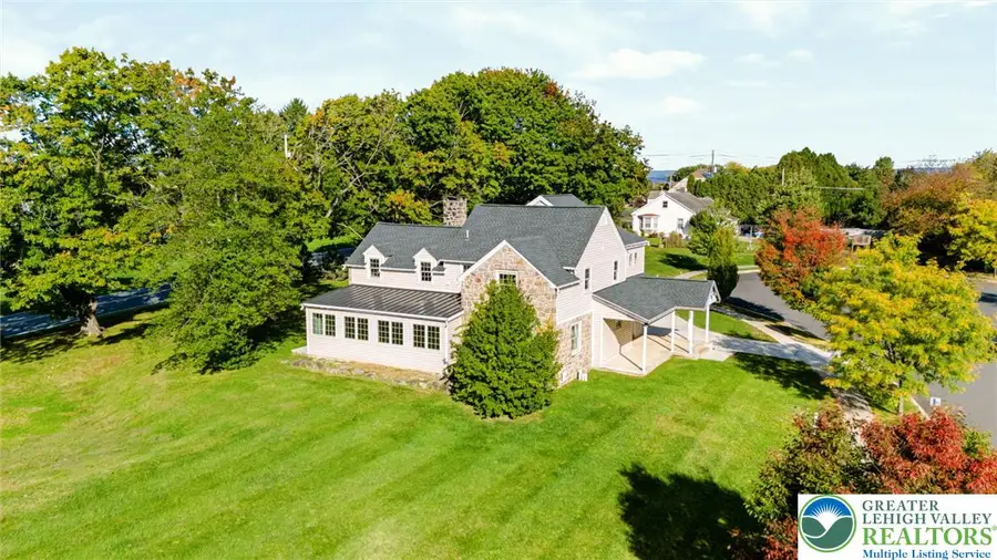 3266 Hecktown Road, Bethlehem, PA 18020 - #2