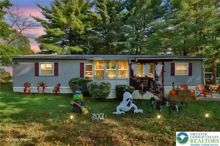 8701 Evergreen Circle, Breinigsville, PA 18031 - #3