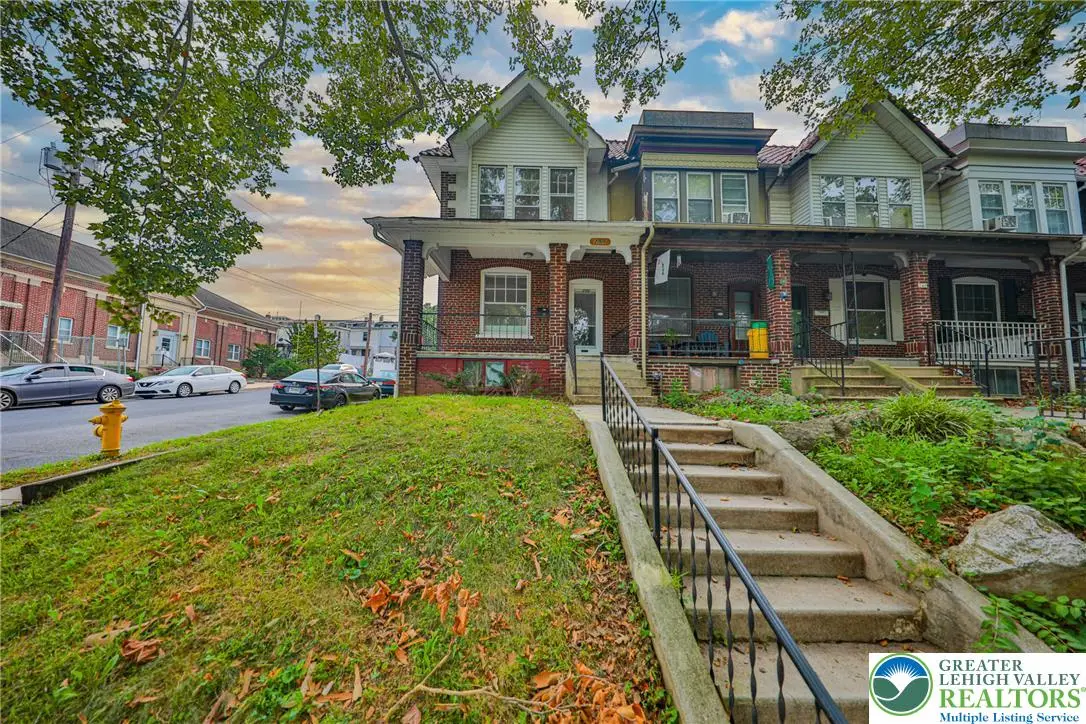 250 S 13th Street, Allentown, PA 18102 - #1