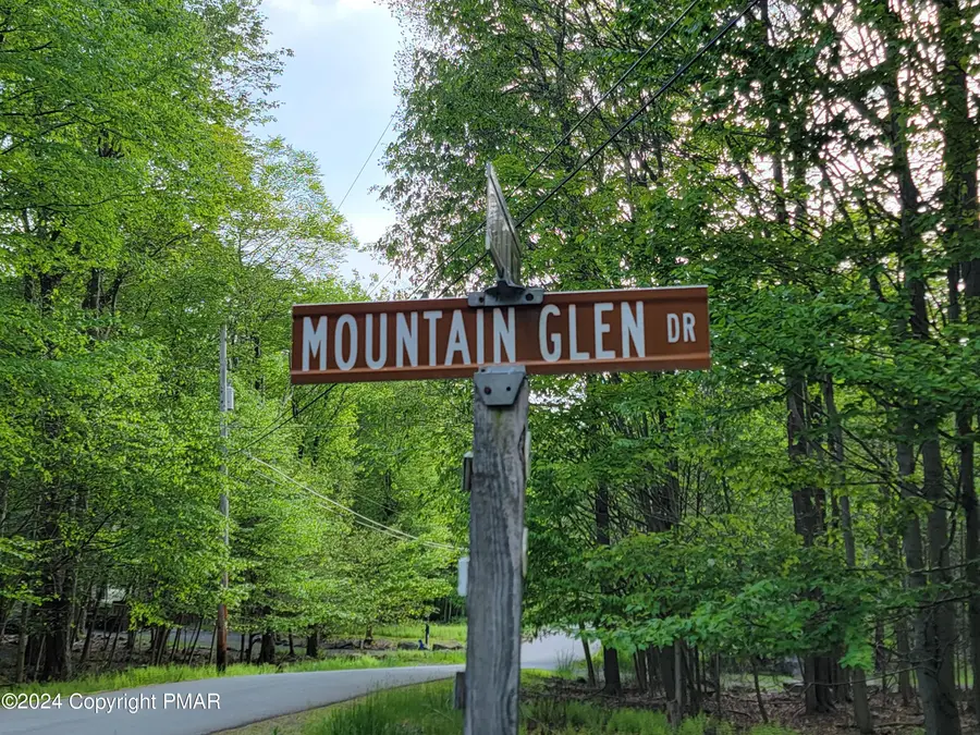 #1873 N Mt Glen Drive, Clifton, PA 18424 - #2
