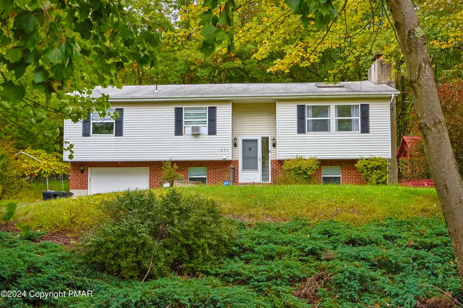 271 N Shore Drive, Albrightsville, PA 18210 - Image #2