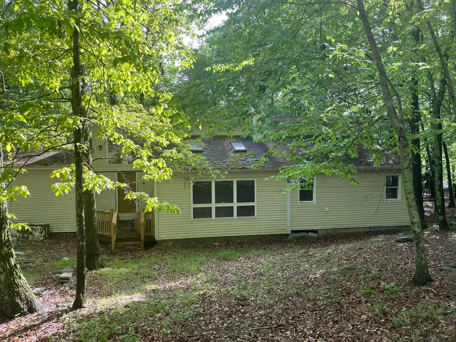 2110 Owl Pass Road, Bushkill, PA 18324 - Image #2