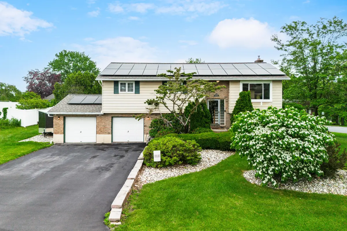 2846 Vista Drive, Coplay, PA 18037 - Image #1