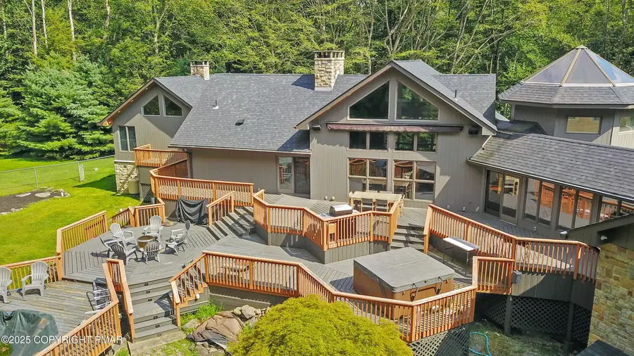 386 Camelback Road, Tannersville, PA 18372 - #3