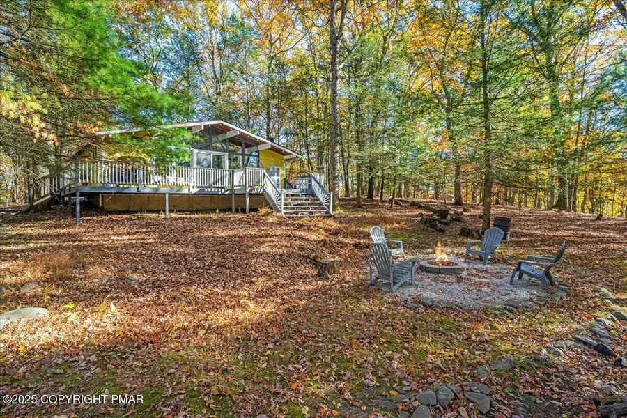 543 Clubhouse Drive, East Stroudsburg, PA 18302 - Image #2