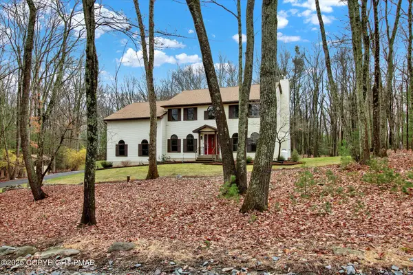 426 Joanne Court, Bartonsville, PA 18321