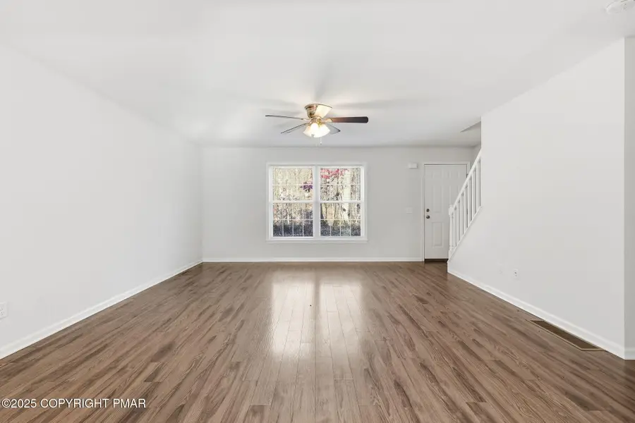 1253 Chateau Drive, East Stroudsburg, PA 18302 - Image #3