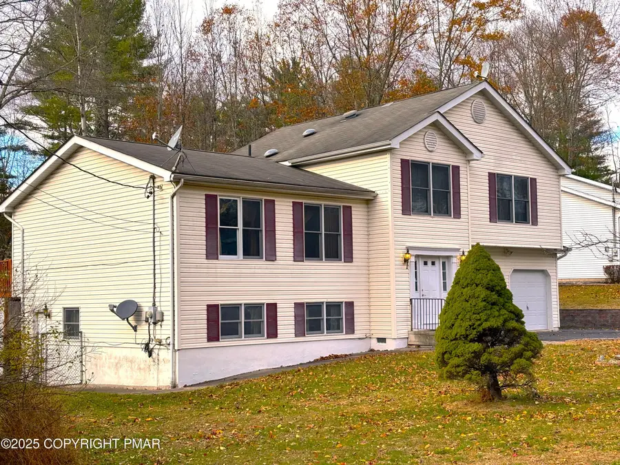 108 Aspen Circle, East Stroudsburg, PA 18302 - Image #2