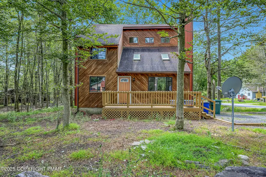 7277 Long Pine Drive, Tobyhanna, PA 18466 - Image #2