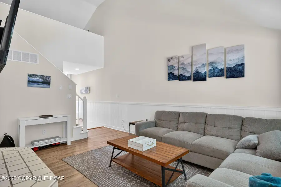 79 Laurelwoods Drive, Lake Harmony, PA 18624 - Image #2