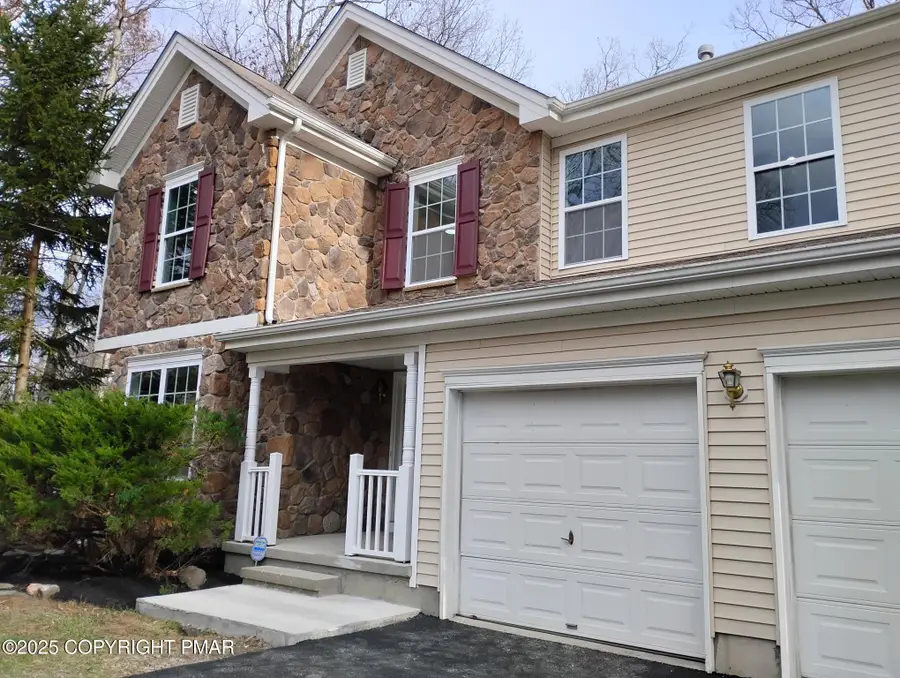 2113 Dorset Court, Bushkill, PA 18324 - Image #3