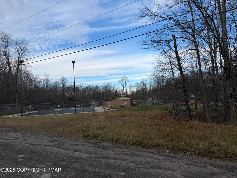 14-1501-15 Catawissa Dr, Pocono Lake, PA 18347 - Image #2