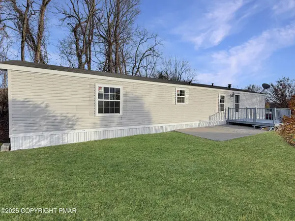 12 Ahearn Drive, Mount Bethel, PA 18343