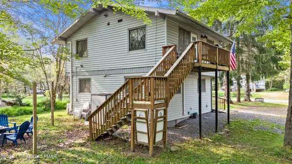 1030 Wyoming Drive, Pocono Lake, PA 18347