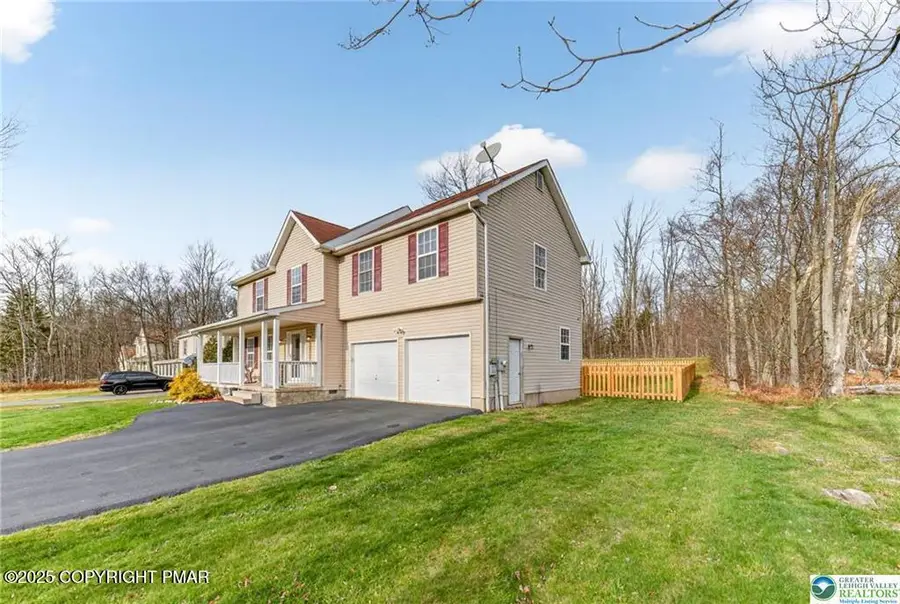2711 Oak View Lane, Tobyhanna, PA 18466 - Image #2