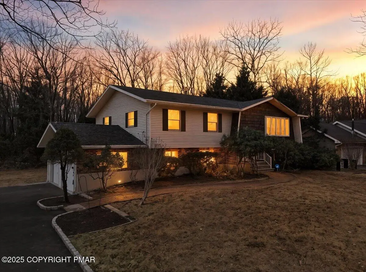 5 Cedar Road, Mount Pocono, PA 18344 - Image #1