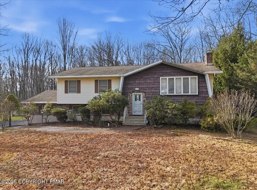 5 Cedar Road, Mount Pocono, PA 18344 - Image #2