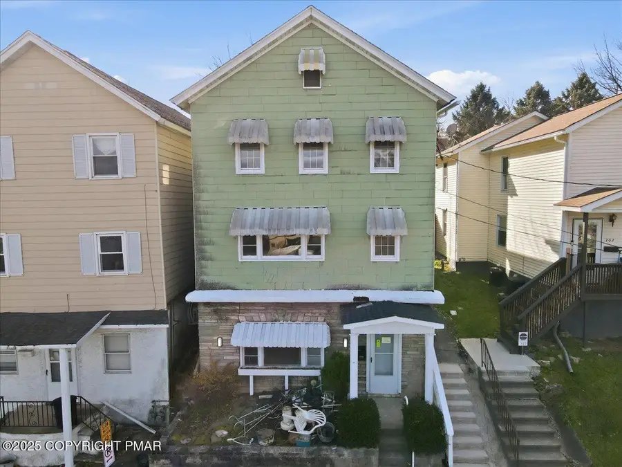 705 Hampton Street, Scranton, PA 18504 - Image #2
