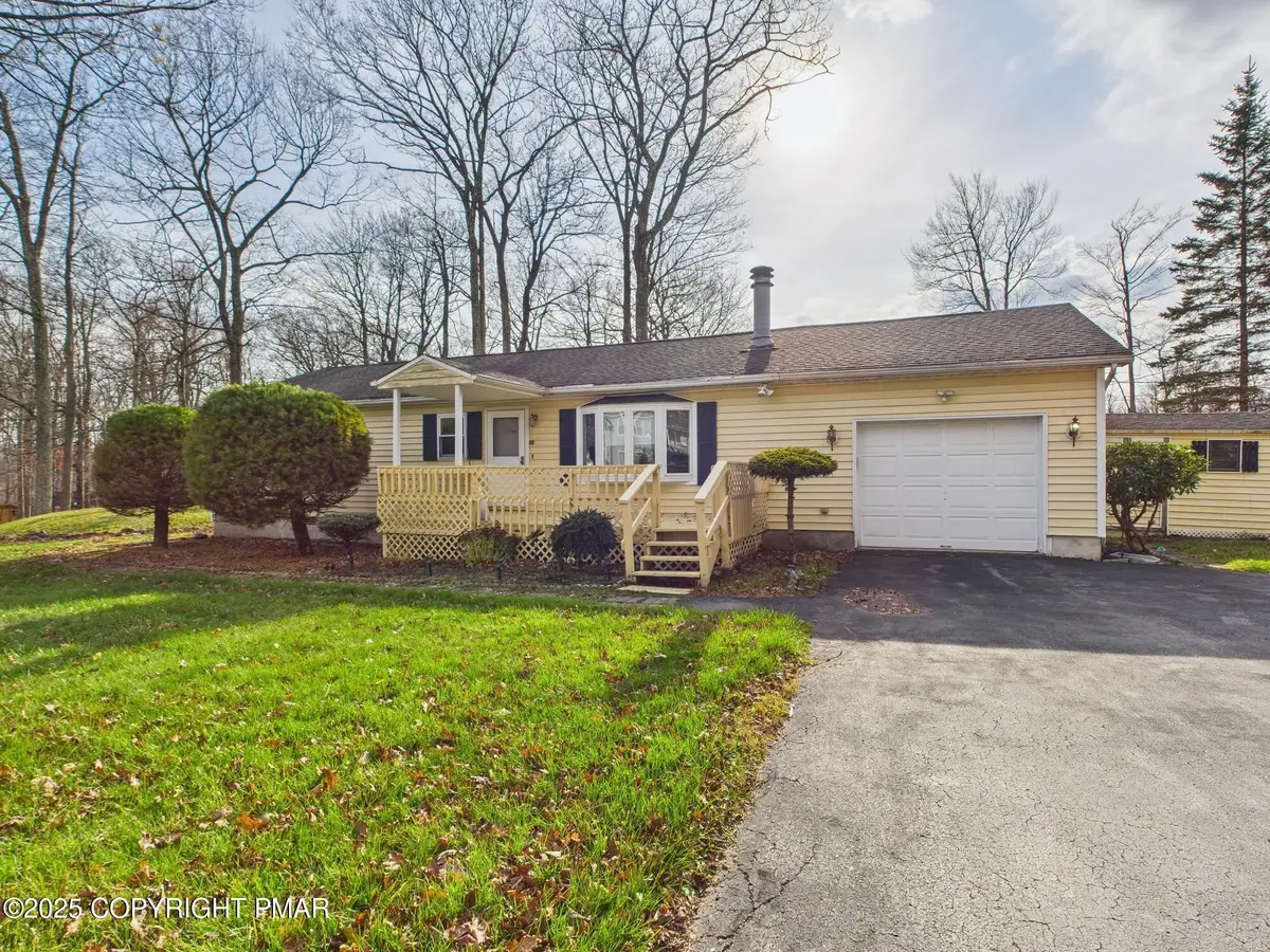 252 Coach Road, Tobyhanna, PA 18466 - Image #1