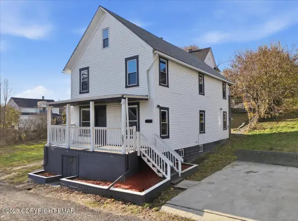 357 Hughes Court, Scranton, PA 18504