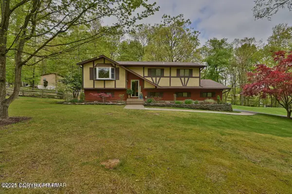 319 Whispering Hills Drive, East Stroudsburg, PA 18301