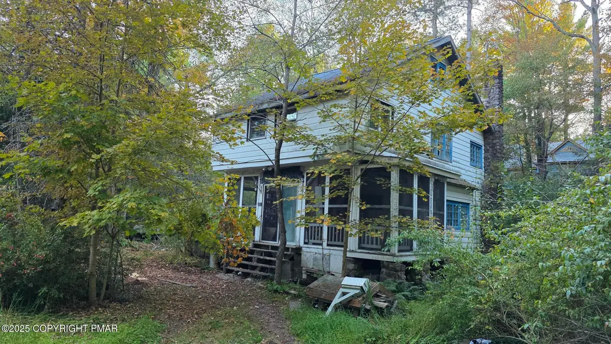 202 Moon Lit Trail, Pocono Pines, PA 18350 - Image #1