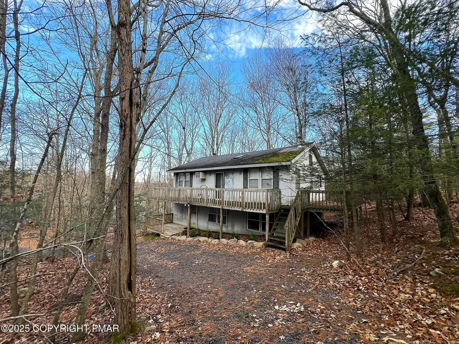 1109 Alpine Drive, East Stroudsburg, PA 18302 - Image #3