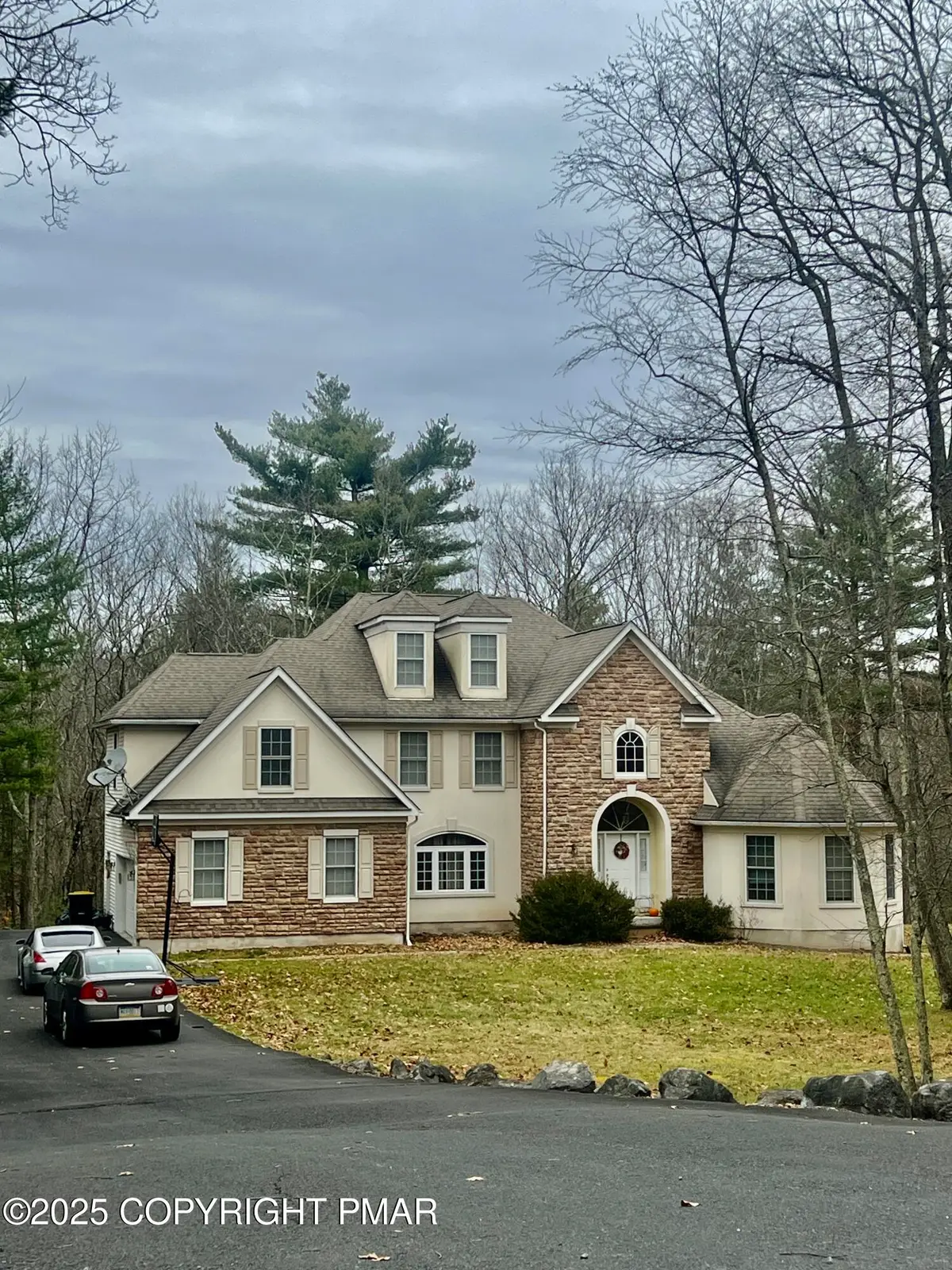 371 Joanne Court, Bartonsville, PA 18321 - Image #1