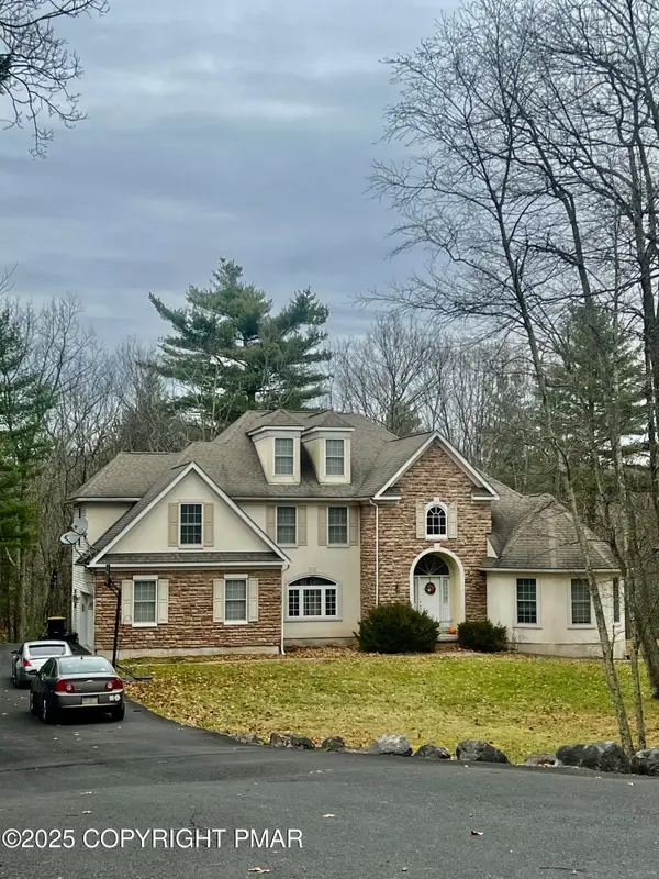 371 Joanne Court, Bartonsville, PA 18321