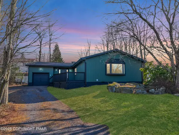 1434 Waterfront Drive, Tobyhanna, PA 18466