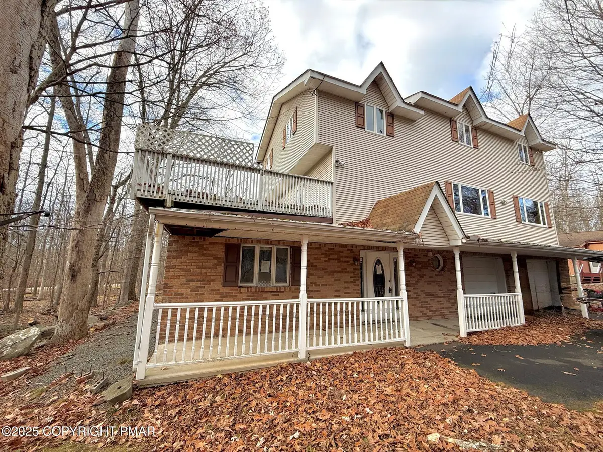297 Hyland Drive, East Stroudsburg, PA 18301 - Image #1