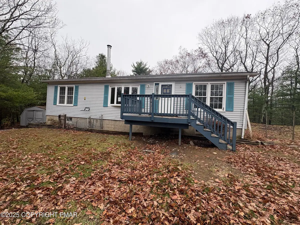 122 Plum Lane, Dingmans Ferry, PA 18328 - Image #1