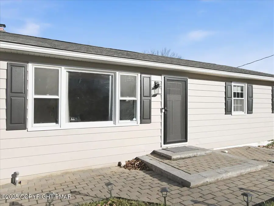 772 Mohawk Trail, Stroudsburg, PA 18360 - Image #3