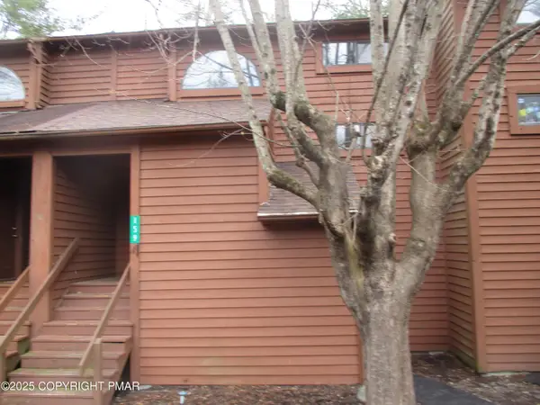 159 Stream Court, Bushkill, PA 18324
