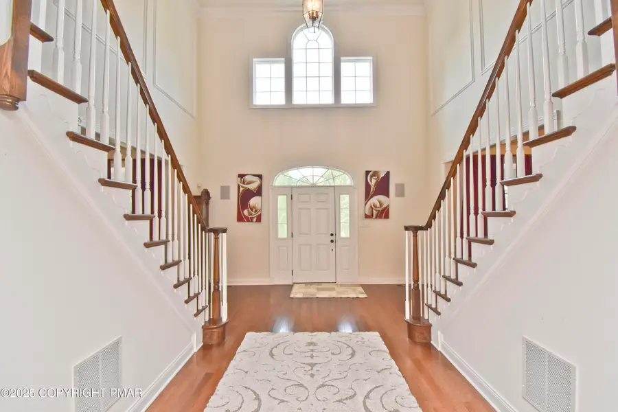 120 Hampton Drive, Mount Bethel, PA 18343 - Image #2