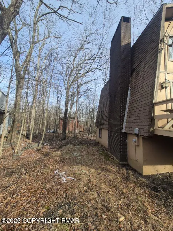 191 Saunders Drive, Bushkill, PA 18324 - Image #3