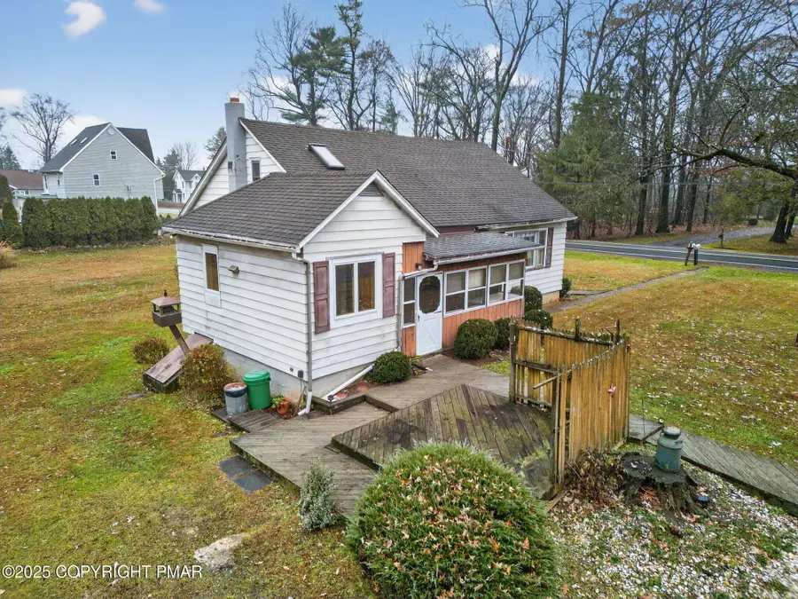 1033 Jacobsburg Road, Wind Gap, PA 18091 - Image #2