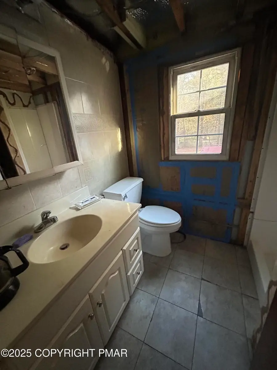 1280 Old Coach Drive, Blakeslee, PA 18610 - Image #3