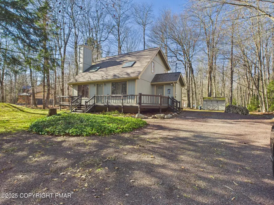 266 King Arthur Road, Pocono Lake, PA 18347 - Image #2