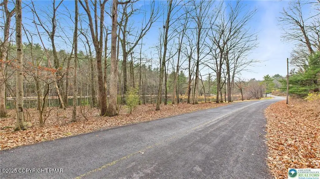 221 Brookdale Dr 221 Drive, Bartonsville, PA 18321 - Image #1