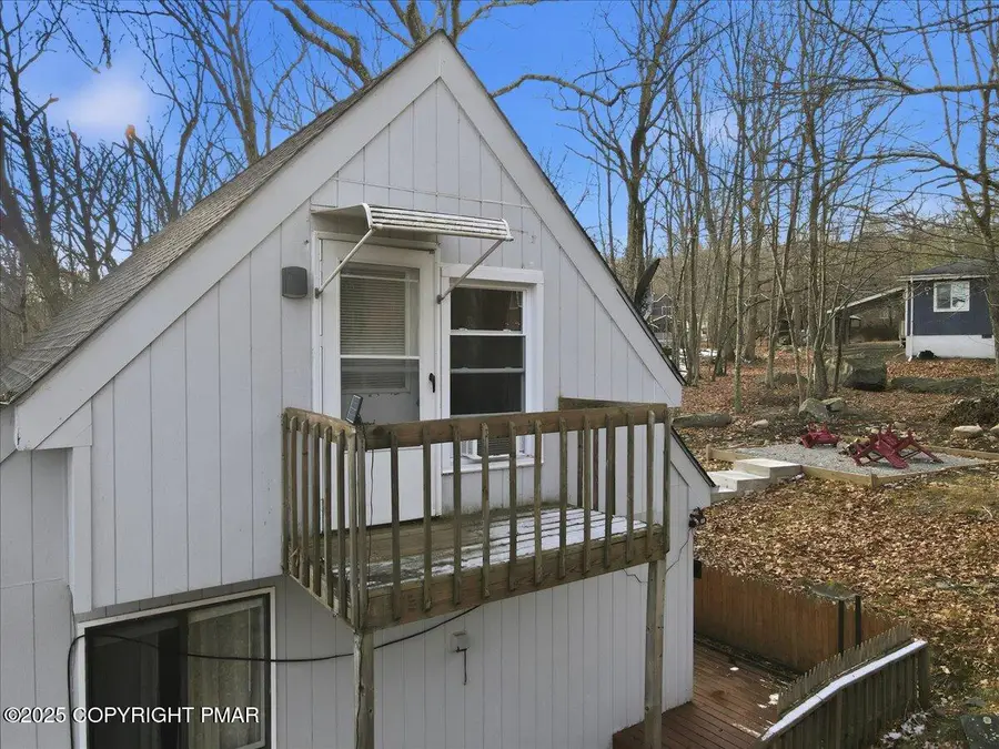 109 Saunders Drive, Bushkill, PA 18324 - Image #3