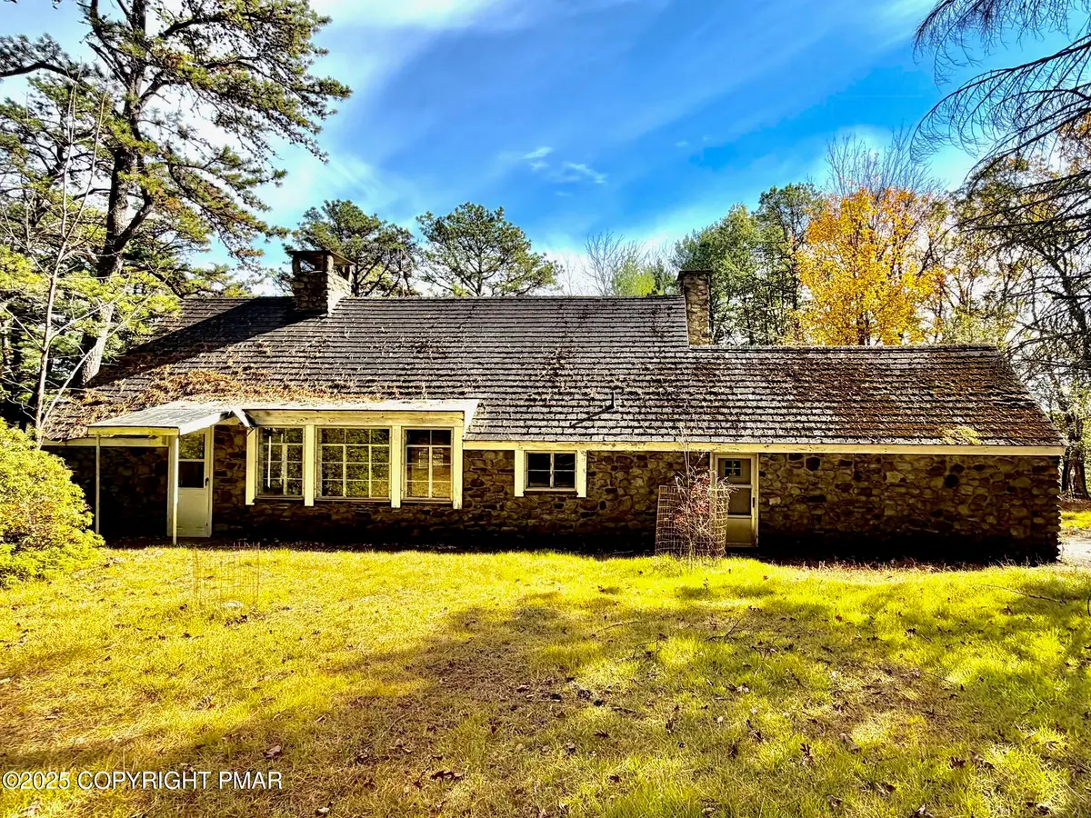 1734 Twin Pine Road, Stroudsburg, PA 18360 - Image #1