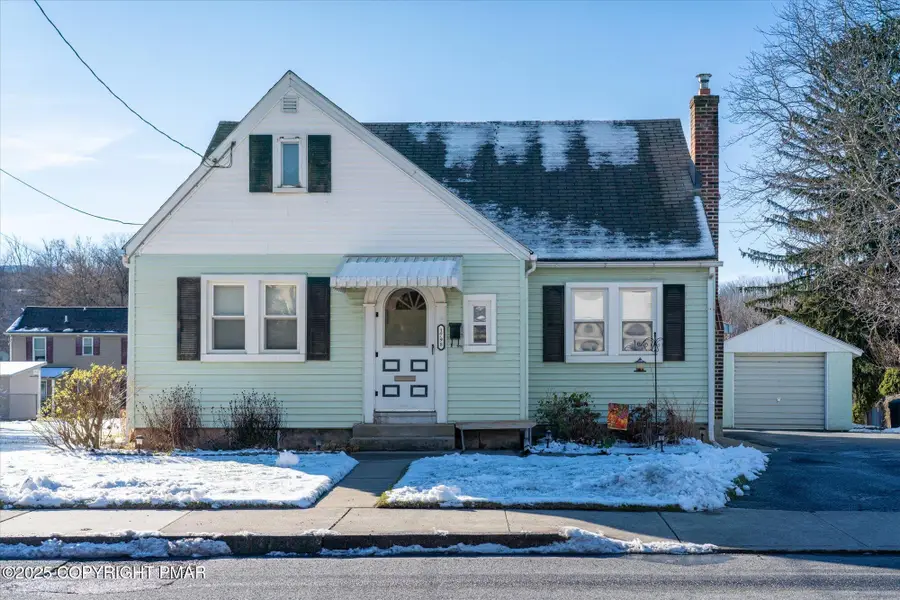 1798 Newport Avenue, Northampton, PA 18067 - Image #2